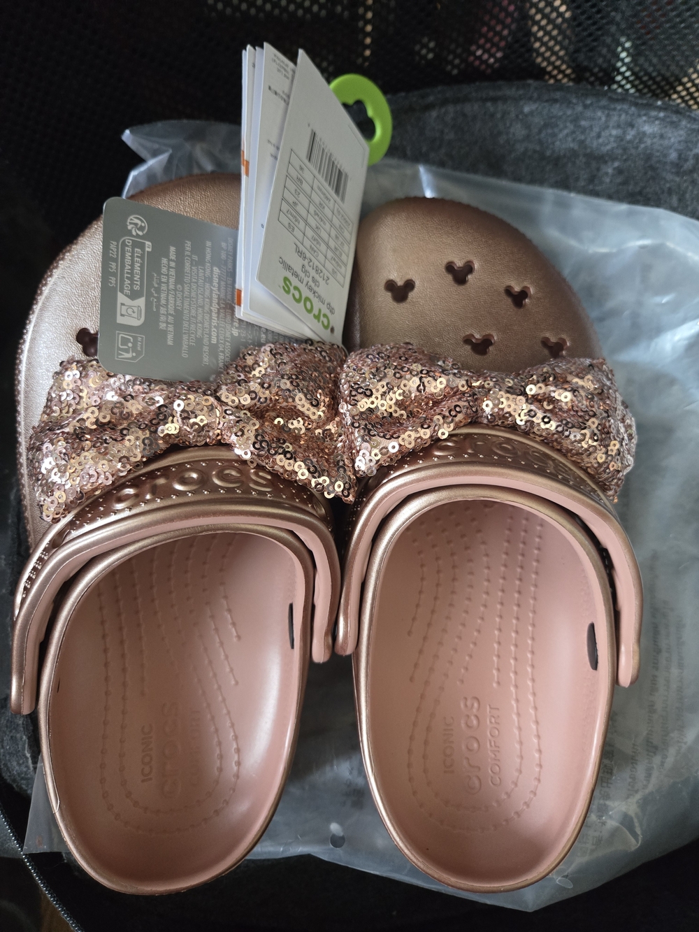 Crocs Disney M5 W7 Sequin Bow Slide - Rose Gold Pink